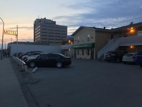 Northern Lites Motel Yellowknife Dış mekan fotoğraf